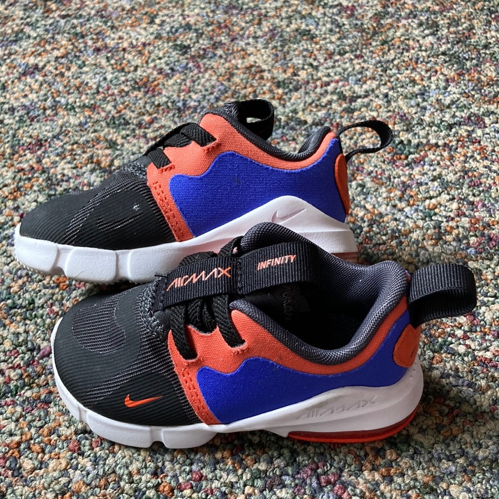 Nike air max infinity black blue orange sneakers TODDLER size 5